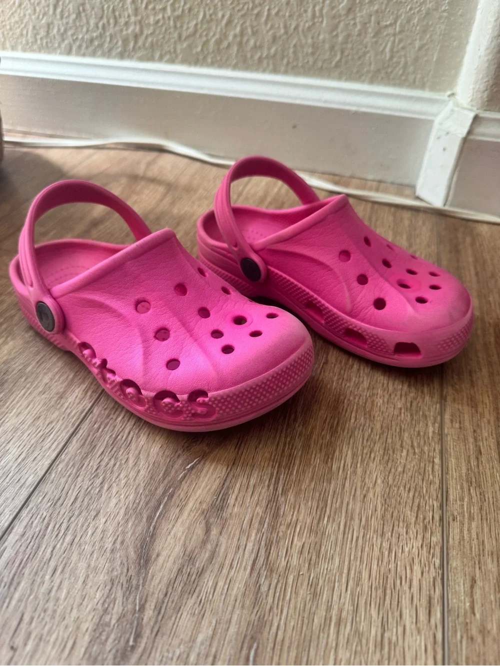 CROCS Kids Yellow Rain Boots, Pink classic Clog, Set of old Navy Jelly’s. USED
